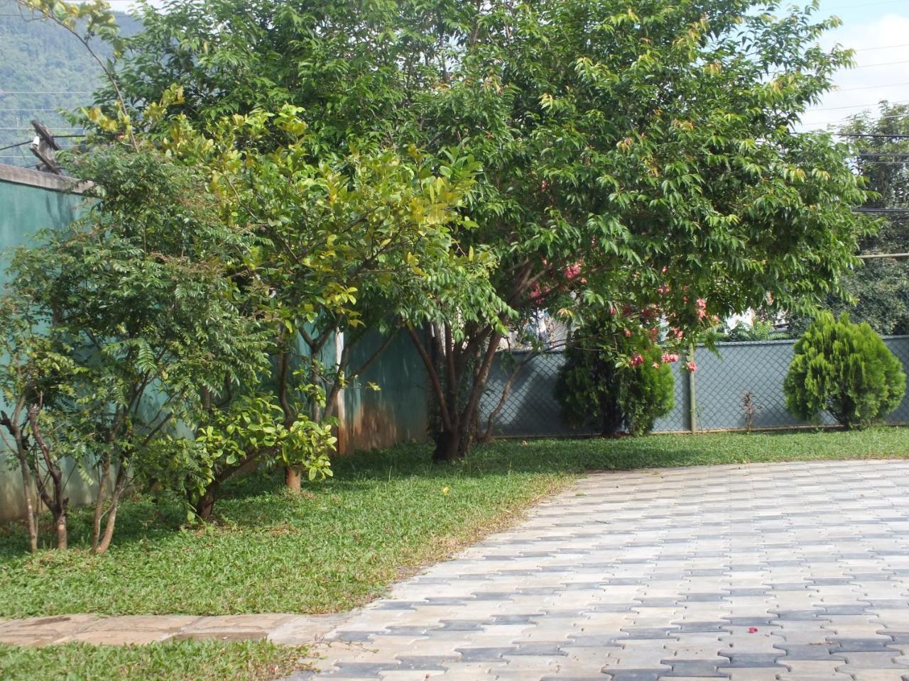 Hillsview Rest & Guest House Matale Exterior foto